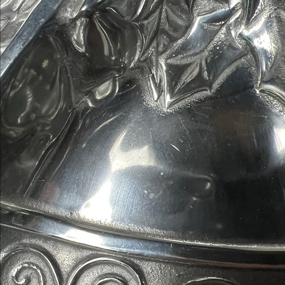🎄 Wilton Armetale Silver Bell Shaped Holiday Tray – Decorative Serving Dish - Picture 8 of 9